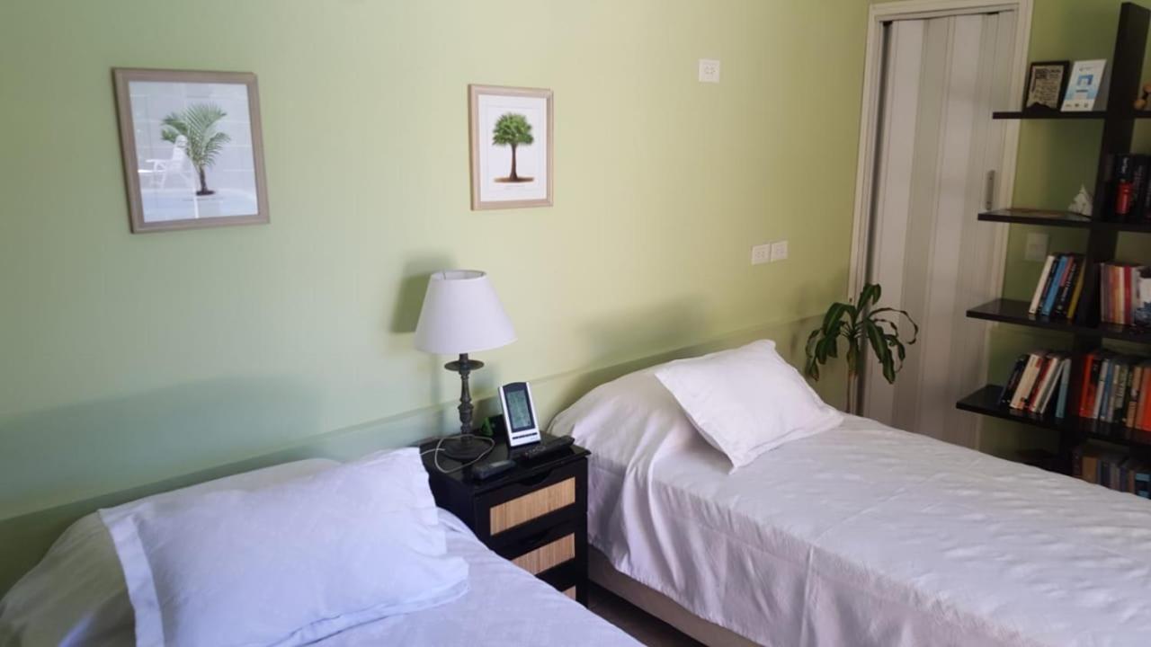 Lo De Lala Con Energia Solar Bed & Breakfast Acassuso